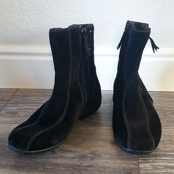 Lands' End Shoes - Lands End Boots Womens Black Suede Booties Winter Outdoor Shoes 7.5